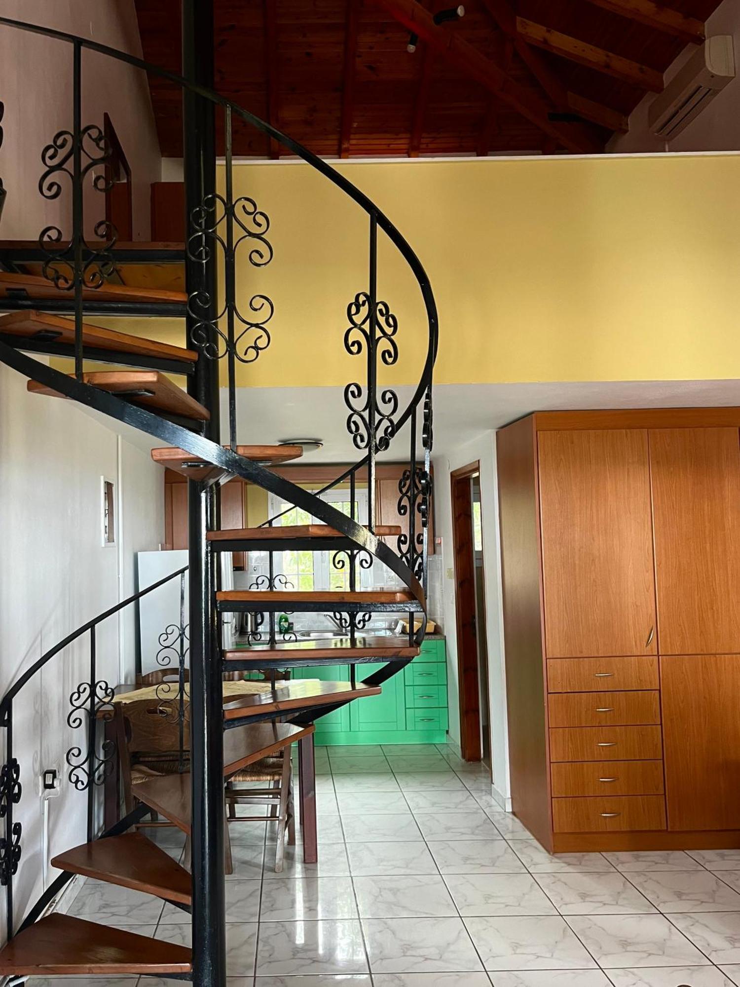 Studios Resbithas Gythio Extérieur photo